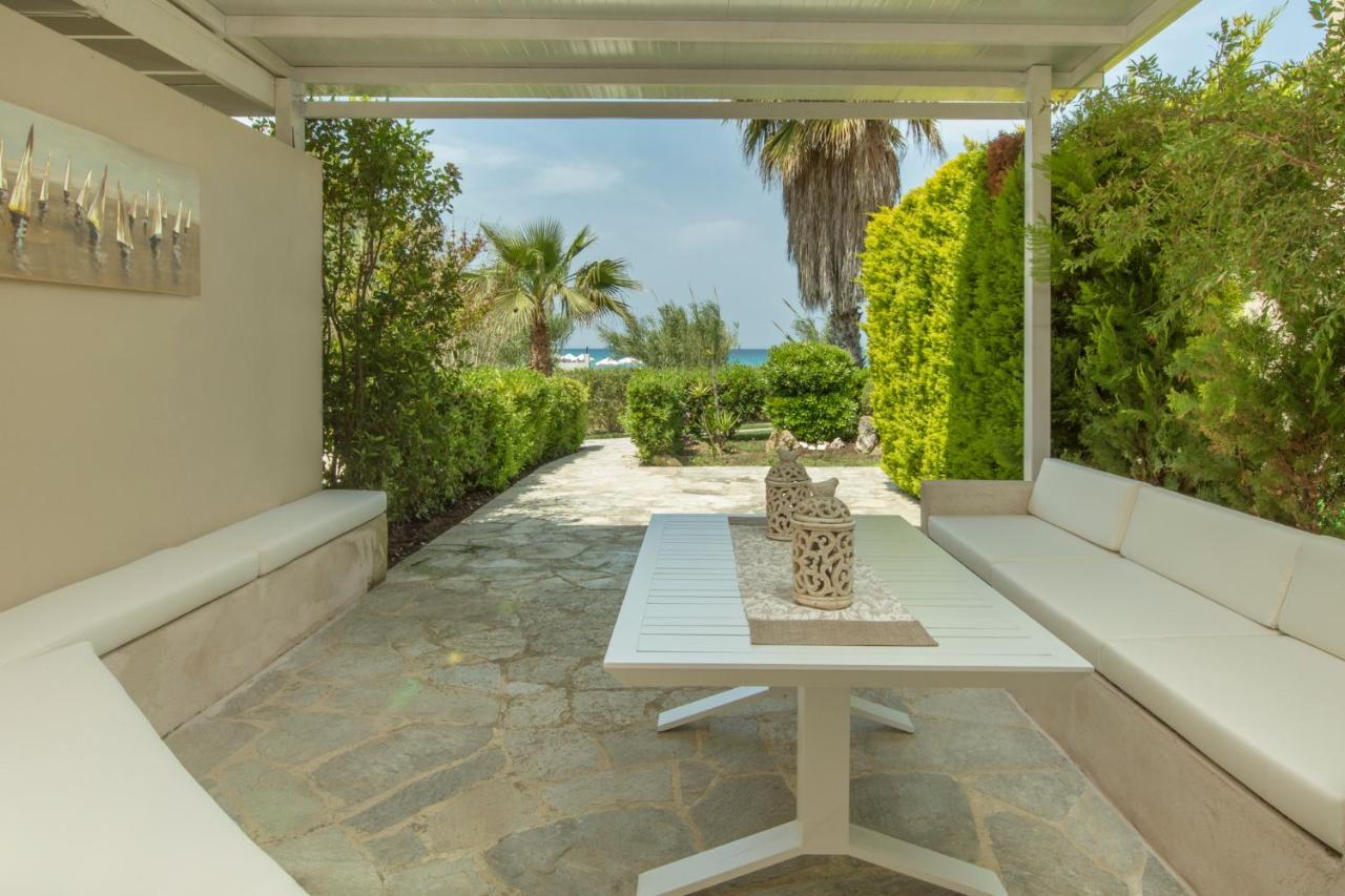 Villa Dihtia On The Sea Pefkochori Luaran gambar